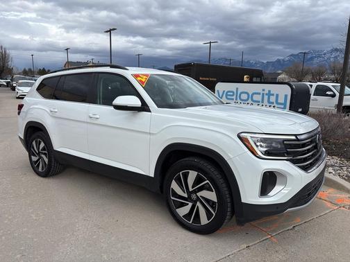2024 Volkswagen Atlas 2.0T SE w/Technology 4MOTION