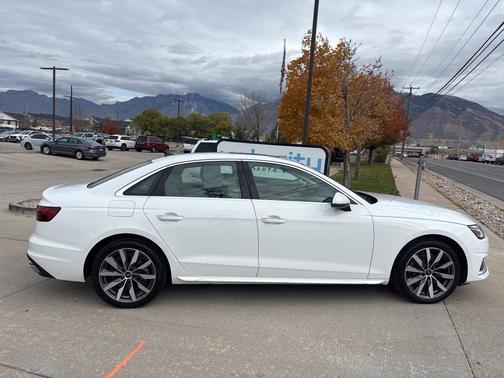 2023 Audi A4 40 Premium