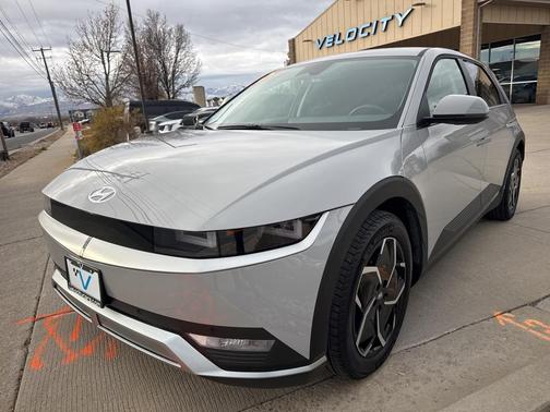2024 Hyundai IONIQ 5 SEL