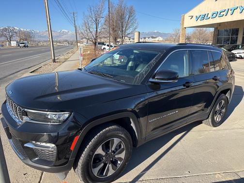 2023 Jeep Grand Cherokee 4xe Base