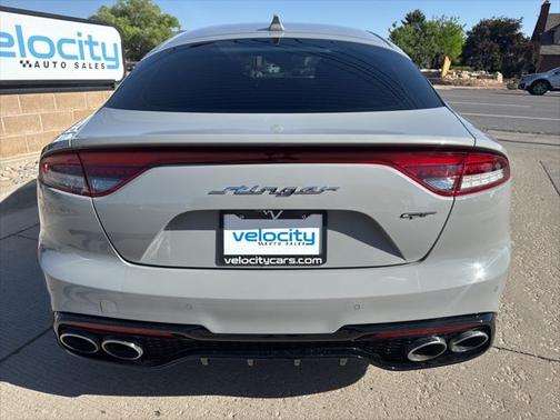 2022 Kia Stinger GT1