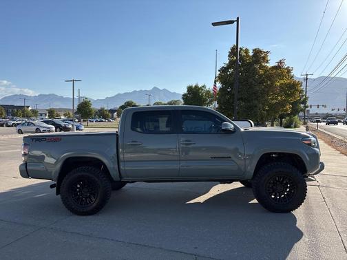2023 Toyota Tacoma TRD Sport