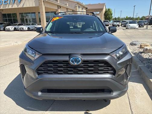 2022 Toyota RAV4 Hybrid LE