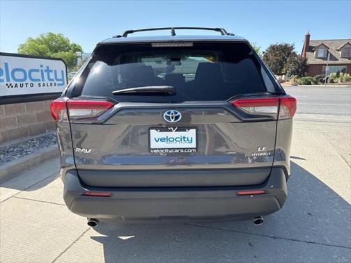 2022 Toyota RAV4 Hybrid LE