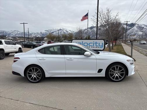 2023 Genesis G70 2.0T AWD