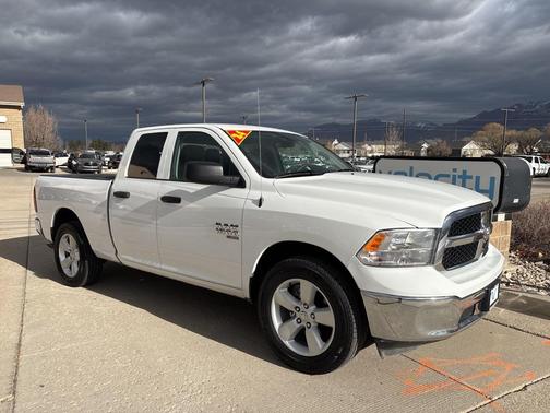 2024 RAM 1500 Classic SLT