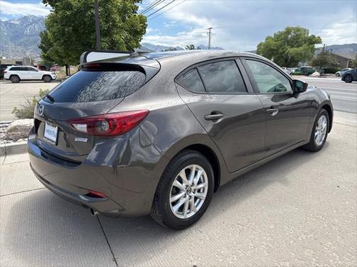 2017 Mazda Mazda3 Sport