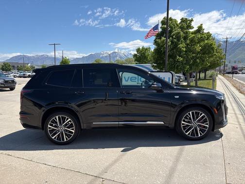 2023 Cadillac XT6 Sport AWD