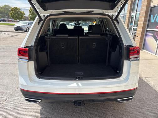 2024 Volkswagen Atlas 2.0T SE w/Technology 4MOTION