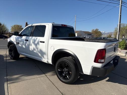 2024 RAM 1500 Classic Warlock Crew Cab 4x4 5'7' Box