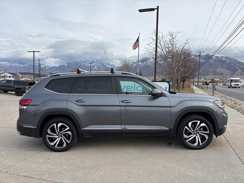 2022 Volkswagen Atlas 2.0T SEL