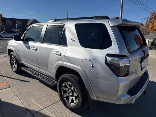 2023 Toyota 4Runner TRD Off Road