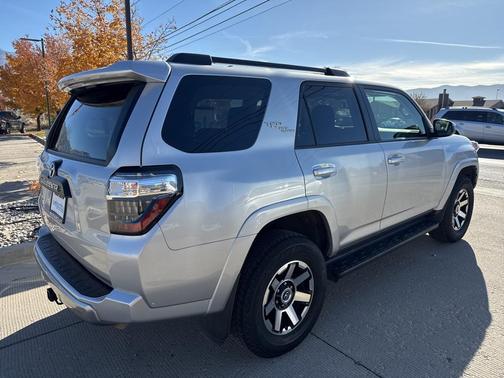 2023 Toyota 4Runner TRD Off Road