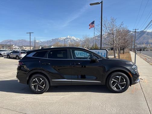 2025 Kia Sportage Hybrid LX