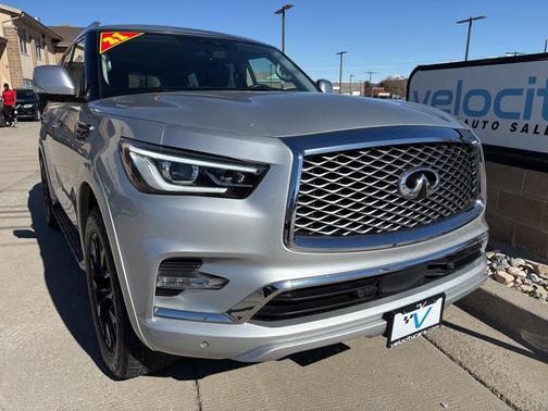 2021 INFINITI QX80 Luxe