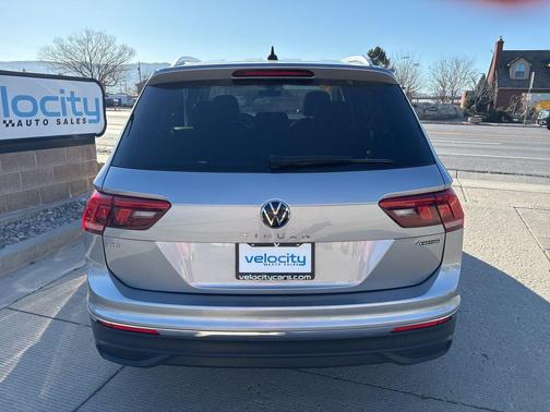 2024 Volkswagen Tiguan 2.0T SE 4MOTION