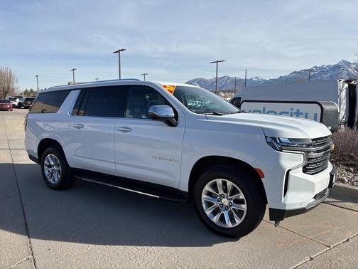 2023 Chevrolet Suburban Premier