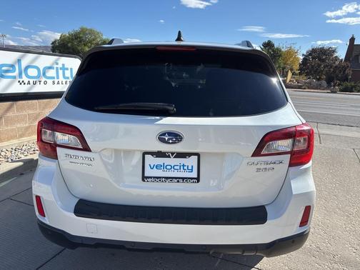 2017 Subaru Outback 3.6R Touring
