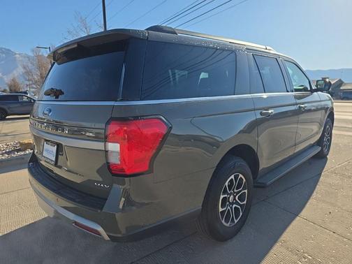 2024 Ford Expedition Max XLT
