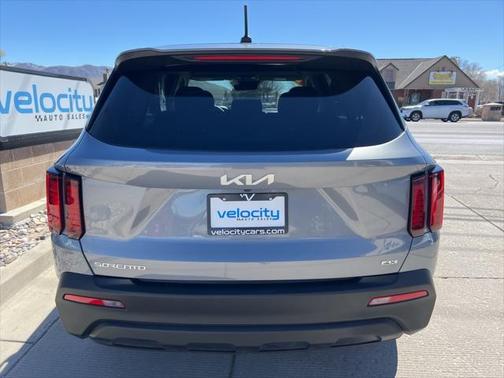 2023 Kia Sorento LX