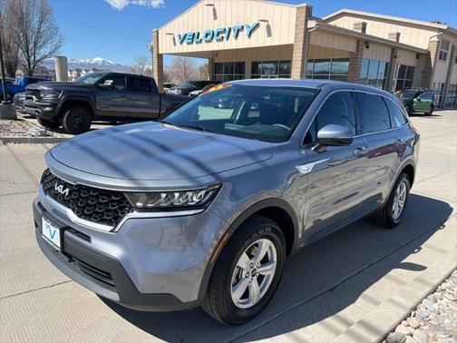 2023 Kia Sorento LX