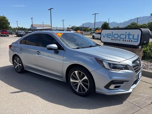 Ice Silver Metallic 2018 Subaru Legacy Limited