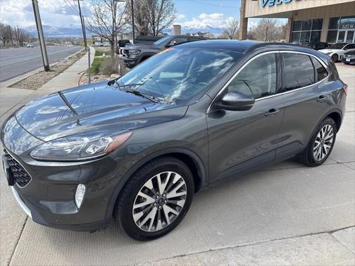 2020 Ford Escape Titanium