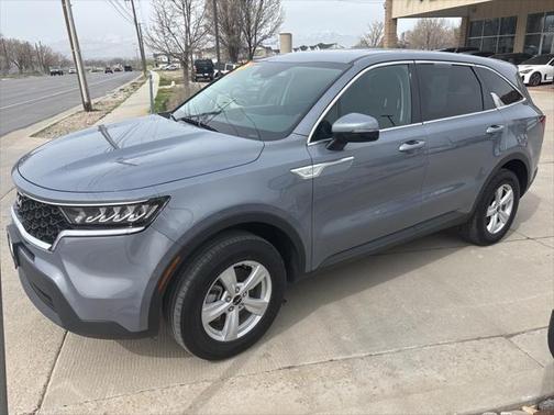 2023 Kia Sorento LX