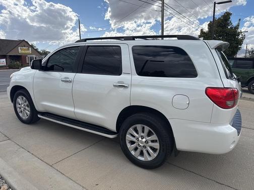 2017 Toyota Sequoia Platinum