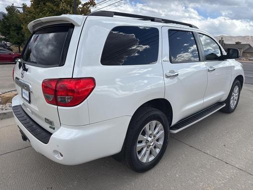 2017 Toyota Sequoia Platinum