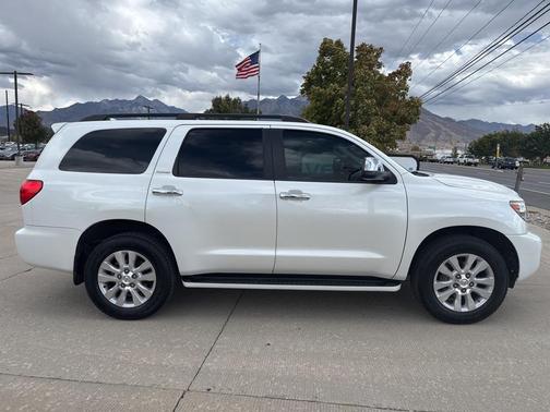 2017 Toyota Sequoia Platinum