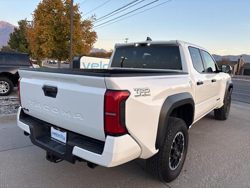 2024 Toyota Tacoma TRD Off-Road