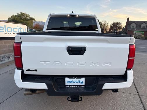 2024 Toyota Tacoma TRD Off-Road