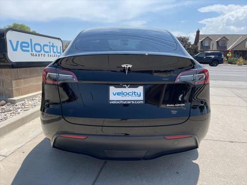 2021 Tesla Model Y Long Range Dual Motor All-Wheel Drive