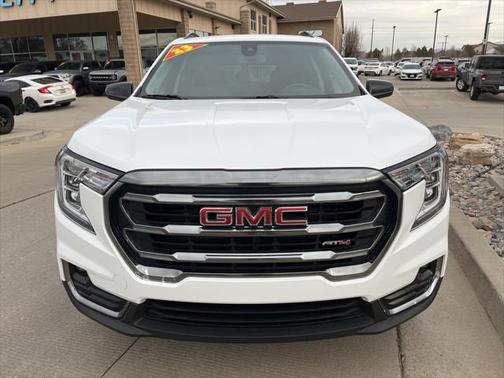 2023 GMC Terrain AWD AT4
