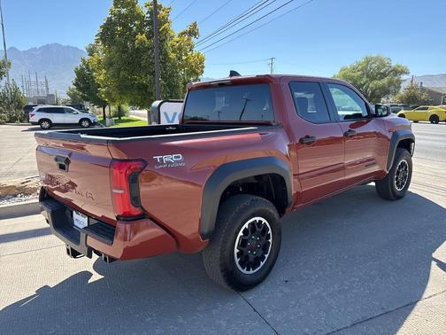 2025 Toyota Tacoma TRD Off-Road