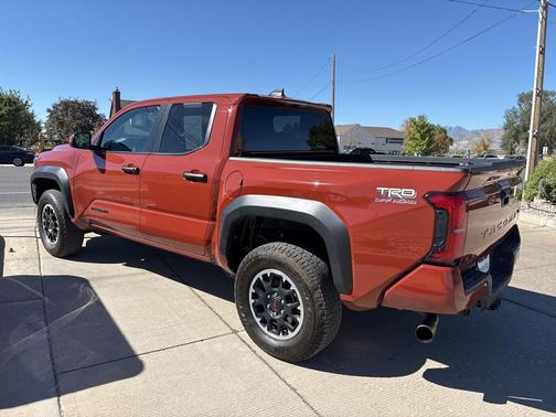 2025 Toyota Tacoma TRD Off-Road