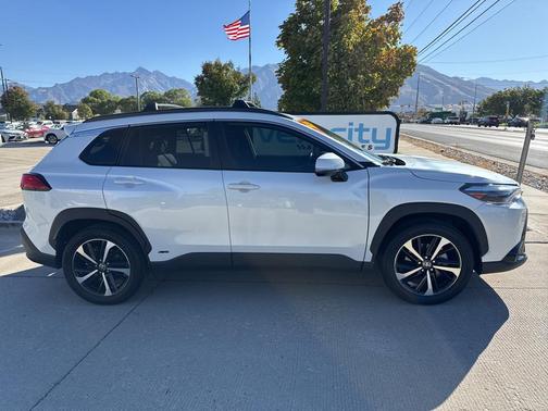 2023 Toyota Corolla Hybrid SE