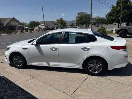 2020 Kia Optima LX