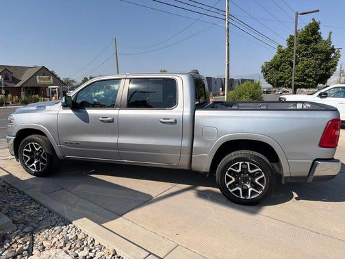 Billet Silver Metallic Clearcoat 2025 RAM 1500 Laramie
