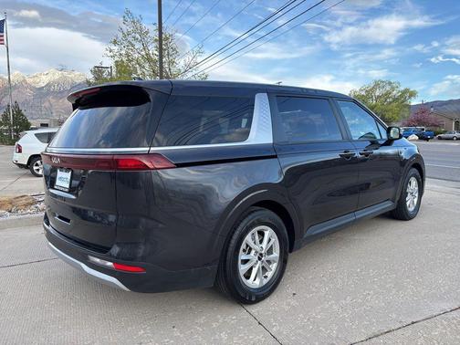 Panthera Metal 2024 Kia Carnival LX