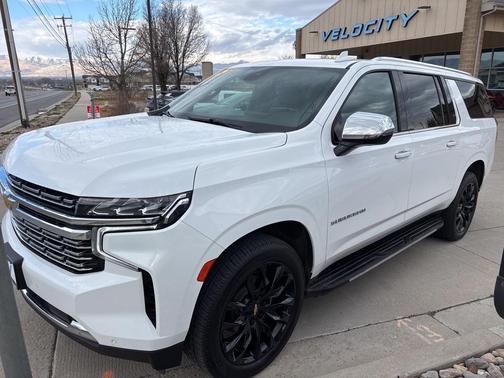 2023 Chevrolet Suburban Premier