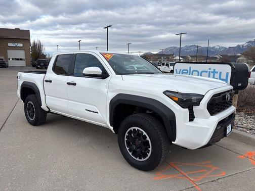 2024 Toyota Tacoma TRD Off-Road