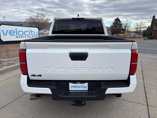 2024 Toyota Tacoma TRD Off-Road