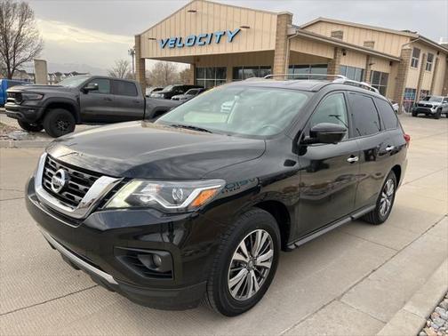 2019 Nissan Pathfinder SL