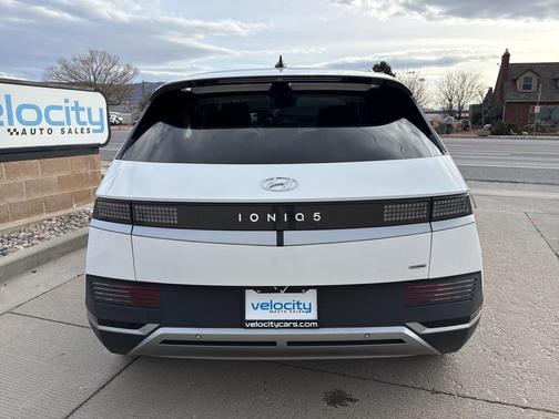 2024 Hyundai IONIQ 5 SEL