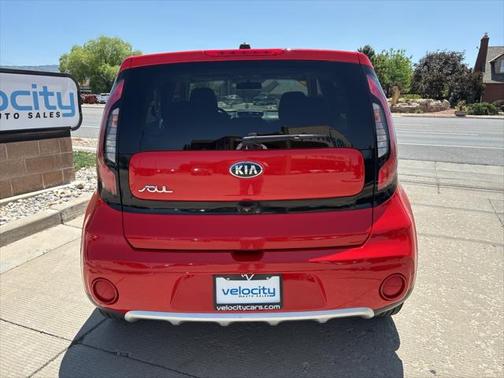 2017 Kia Soul +