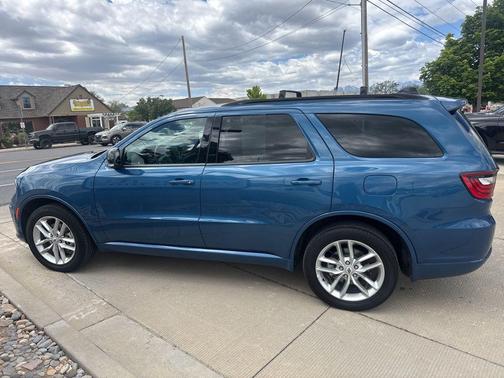Frostbite Pearlcoat 2025 Dodge Durango GT Plus