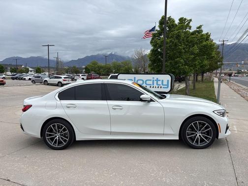 Alpine White 2020 BMW 330 i xDrive