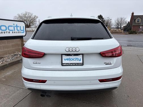2018 Audi Q3 2.0T Premium